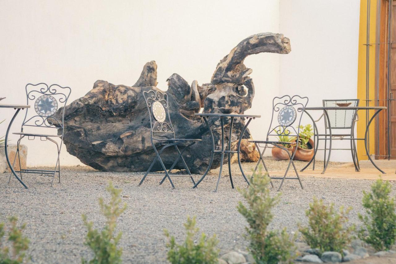 Casa Entrevez Bed & Breakfast บาเย เด กัวลาลูเป ภายนอก รูปภาพ