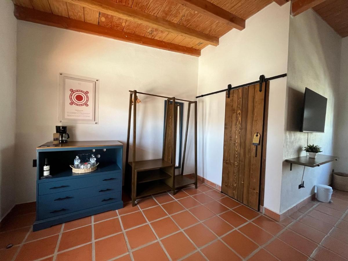 Casa Entrevez Bed & Breakfast บาเย เด กัวลาลูเป ภายนอก รูปภาพ